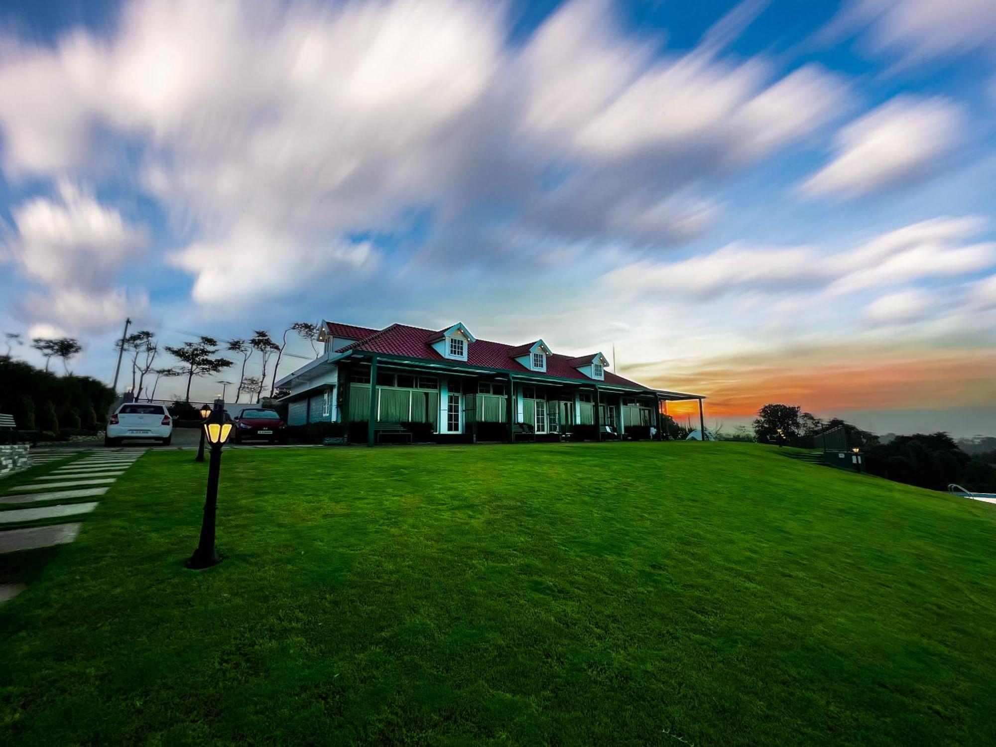 Cloudy Court Resort Idukki Exterior foto